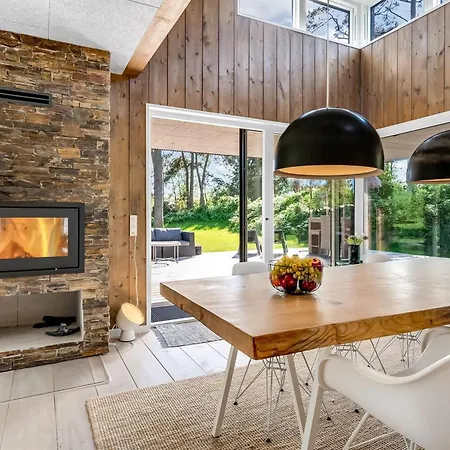 Sylva - 150m From The Sea By Interhome Knebel